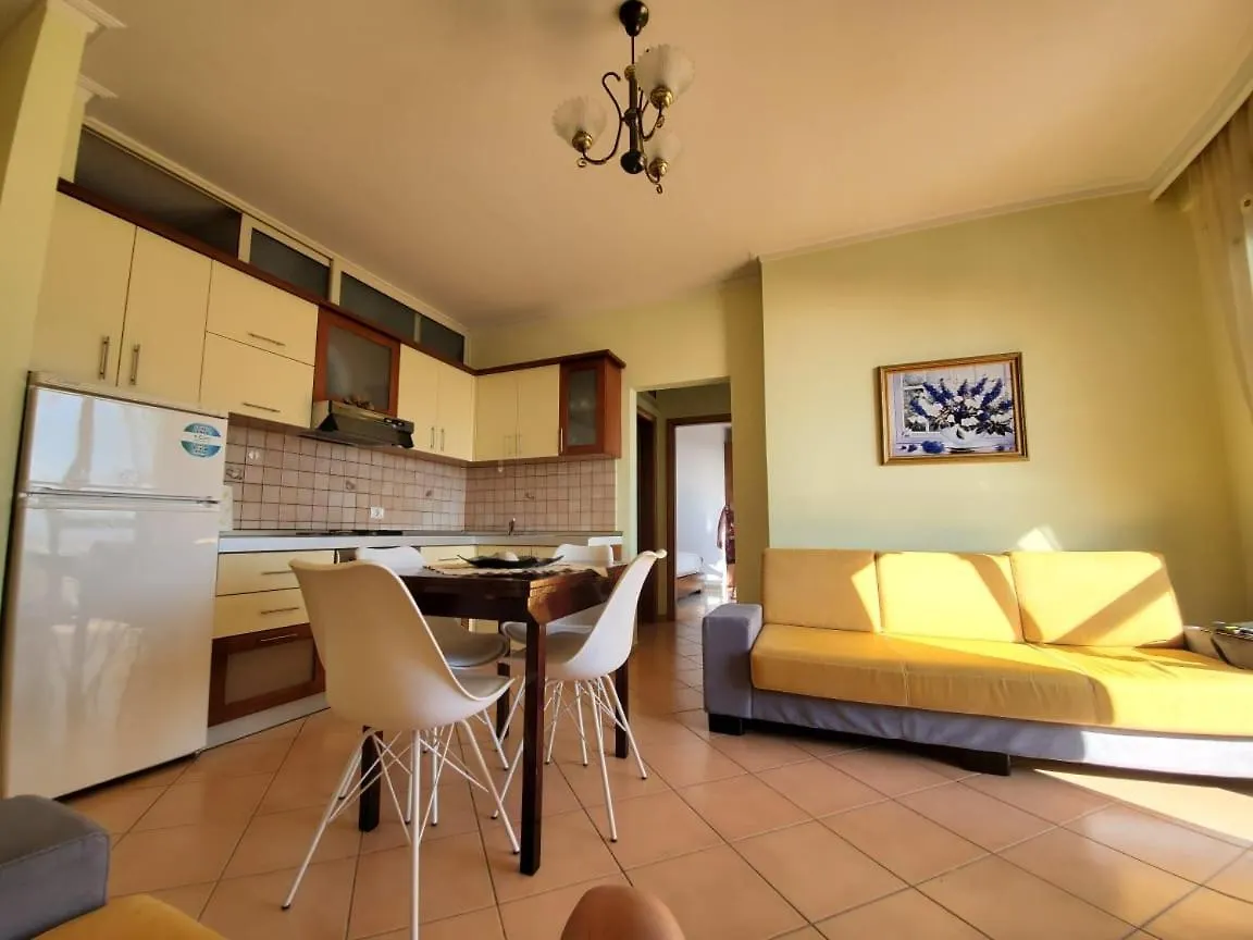 Lungomare Apartment 2D Vlora