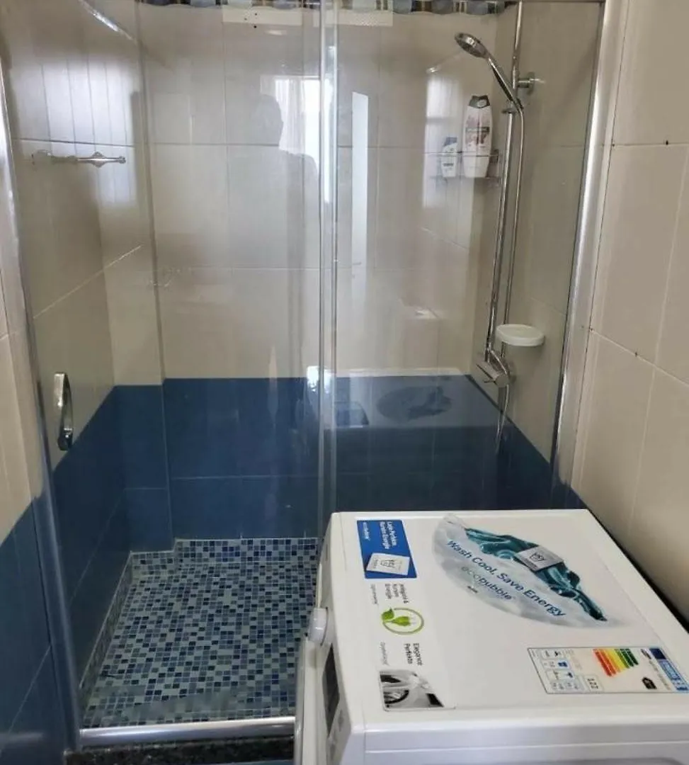 Lungomare Apartment 2D Vlora 0*,